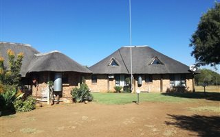 160 ha Farm in Koster