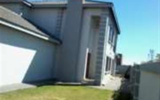 1 Bedroom Apartment in Aerorand