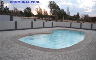 2 Bedroom Apartment in Honeydew Manor