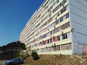 2 Bed Apartment in Sparks