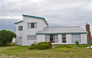 3 Bedroom House in Suiderstrand