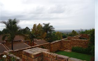 3 Bedroom House in Constantia Kloof