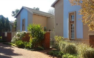 2 Bedroom Townhouse in Westdene
