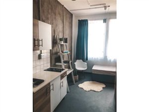 Bachelor apartment in Edenvale