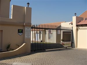 3 Bed Townhouse in Wychwood