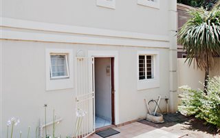 3 Bedroom Cluster in Buurendal