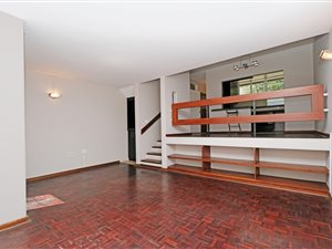 2 Bed Apartment in The Gardens