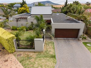 4 Bed House in D Urbanvale