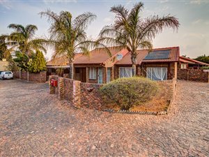 3 Bed Townhouse in Birch Acres