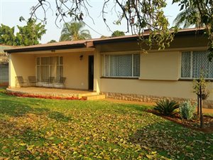 4 Bed House in Sinoville