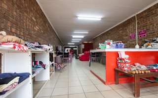 100 m² Office Space in Lydenburg