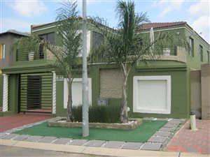 4 Bed House in Alveda