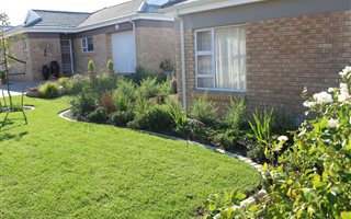 2 Bedroom House in Groenkloof