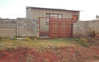 2 Bedroom House in Leondale