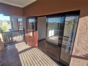 3 Bed Townhouse in Pentagon Park