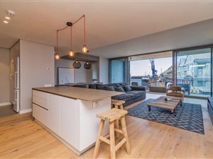 2 Bed Apartment in Waterfront