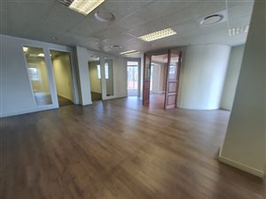 Commercial space in Bedford Gardens