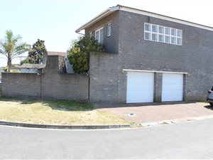 4 Bed House in Kleinvlei