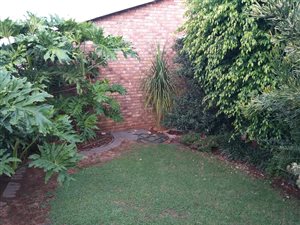 2 Bed Simplex in Lyttelton Manor