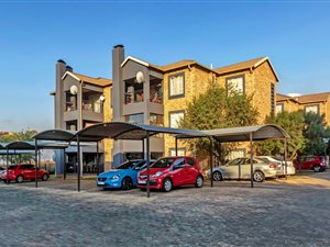 2 Bed Apartment in Wilgeheuwel