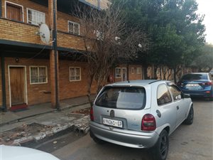 2 Bed Apartment in Vanderbijlpark CW5