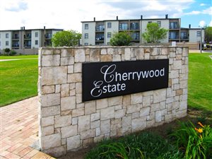 2 Bed Apartment in Sonstraal Heights