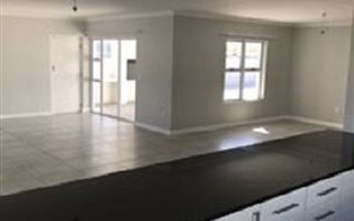 3 Bedroom House in Melkbosstrand