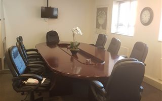 Office space in Monument Park