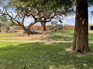 9 ha Farm in Tweefontein
