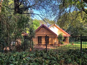 4 Bed House in Glen Lauriston