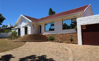 3 Bedroom House in Kenridge Heights