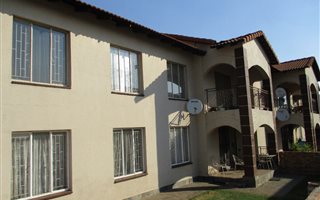 2 Bedroom Townhouse in Dalpark