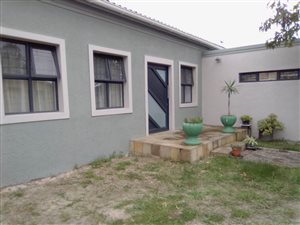 4 Bed House in Rondebosch East