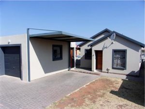 3 Bed House in Kosmosdal