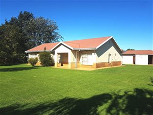 2 Bedroom House in Rikasrus AH