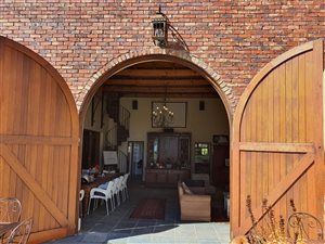 33.7 ha Farm in Northern Paarl