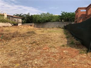 111 m² Land available in Rustenburg Central