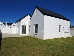 3 Bed Townhouse in Stellenbosch Agricultural