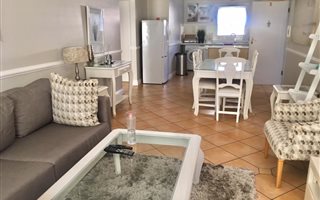 2 Bedroom Apartment in Melrose North