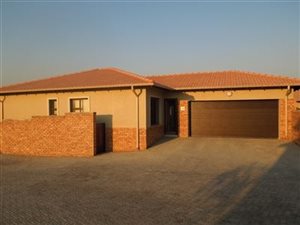 3 Bed House in Noordwyk