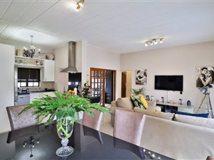 2 Bed Apartment in Dowerglen and Ext