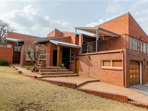 4 Bed House in Eldoraigne