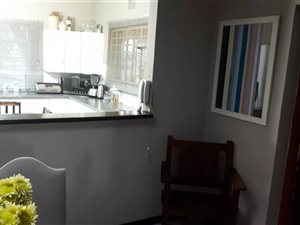 2 Bed Garden Cottage in Glen Austin