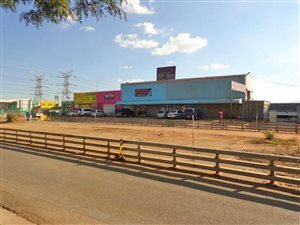 4000 m² Industrial space in Wynberg