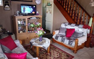 3 Bedroom House in Chatsworth Central