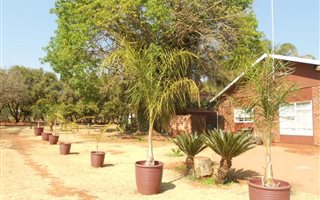 4 Bedroom House in Strydfontein and surrounds