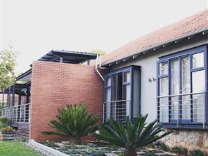 4 Bed House in Parkview