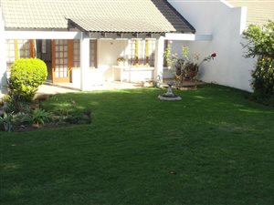 2 Bed House in Bryanston