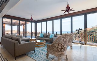 4 Bedroom House in Zimbali