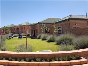 150 m² Commercial space in Highveld Techno Park